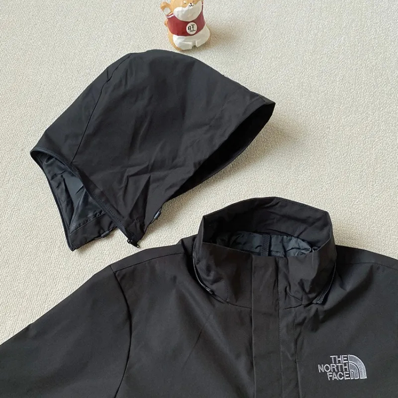The North Face ザ・ノース・フェイス フード付き防風ジャケット 防水・防寒機能
