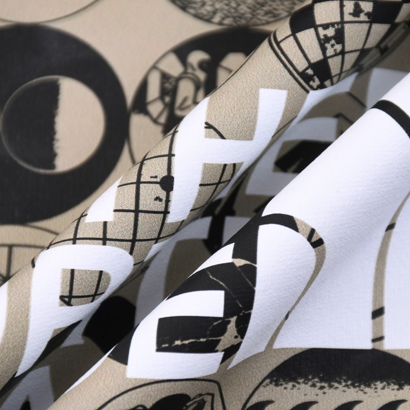 The North Face 秋の新しいスタイルのツートンカップルスタイルのアウトドアジャケットジャケット4色