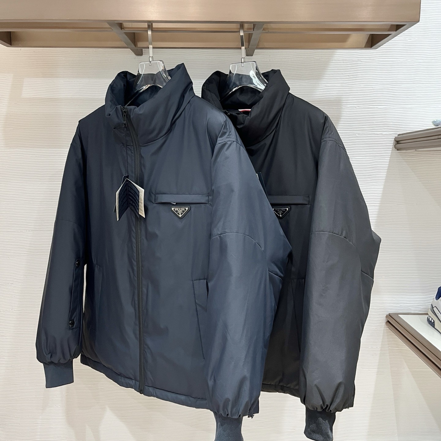 PRADA プラダ メンズダウンジャケット