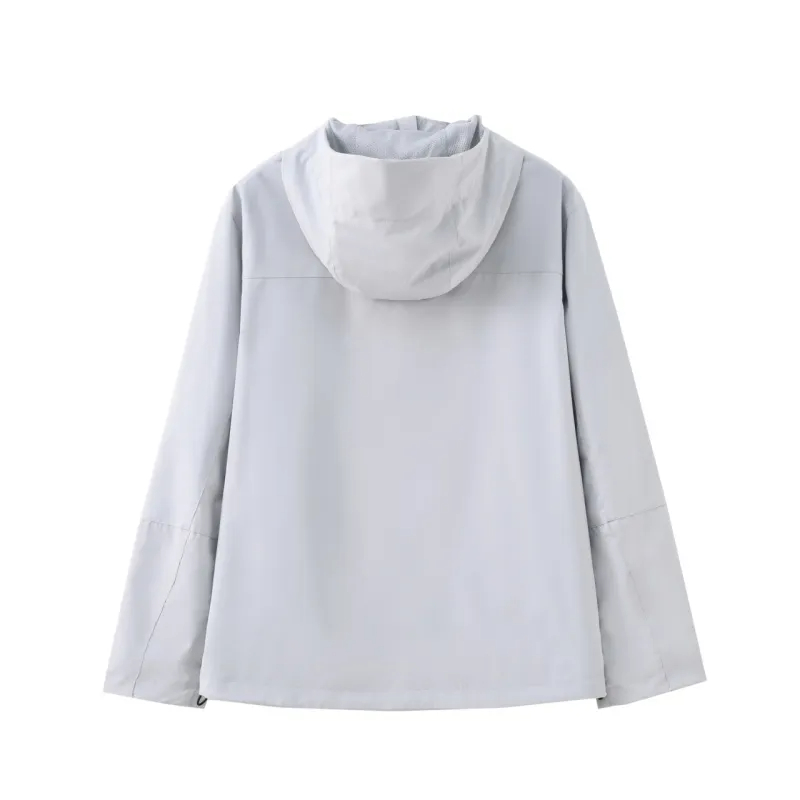 The North Face ザ・ノース・フェイスの定番秋のニュースタイルジャケット