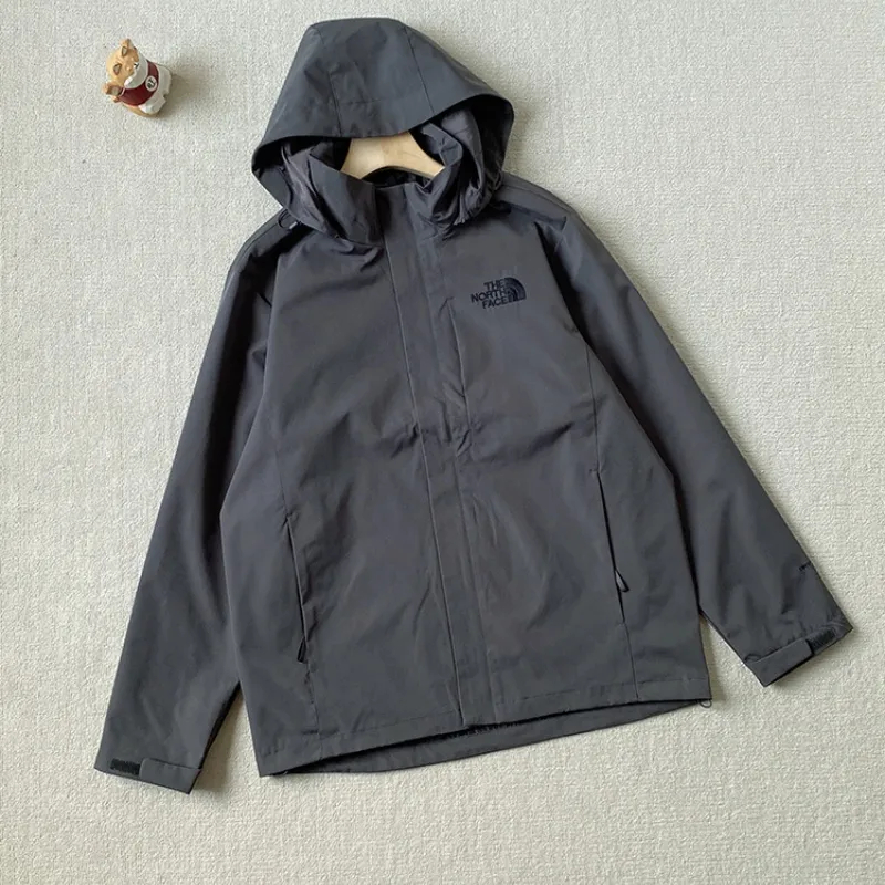 The North Face ザ・ノース・フェイス フード付き防風ジャケット 防水・防寒機能