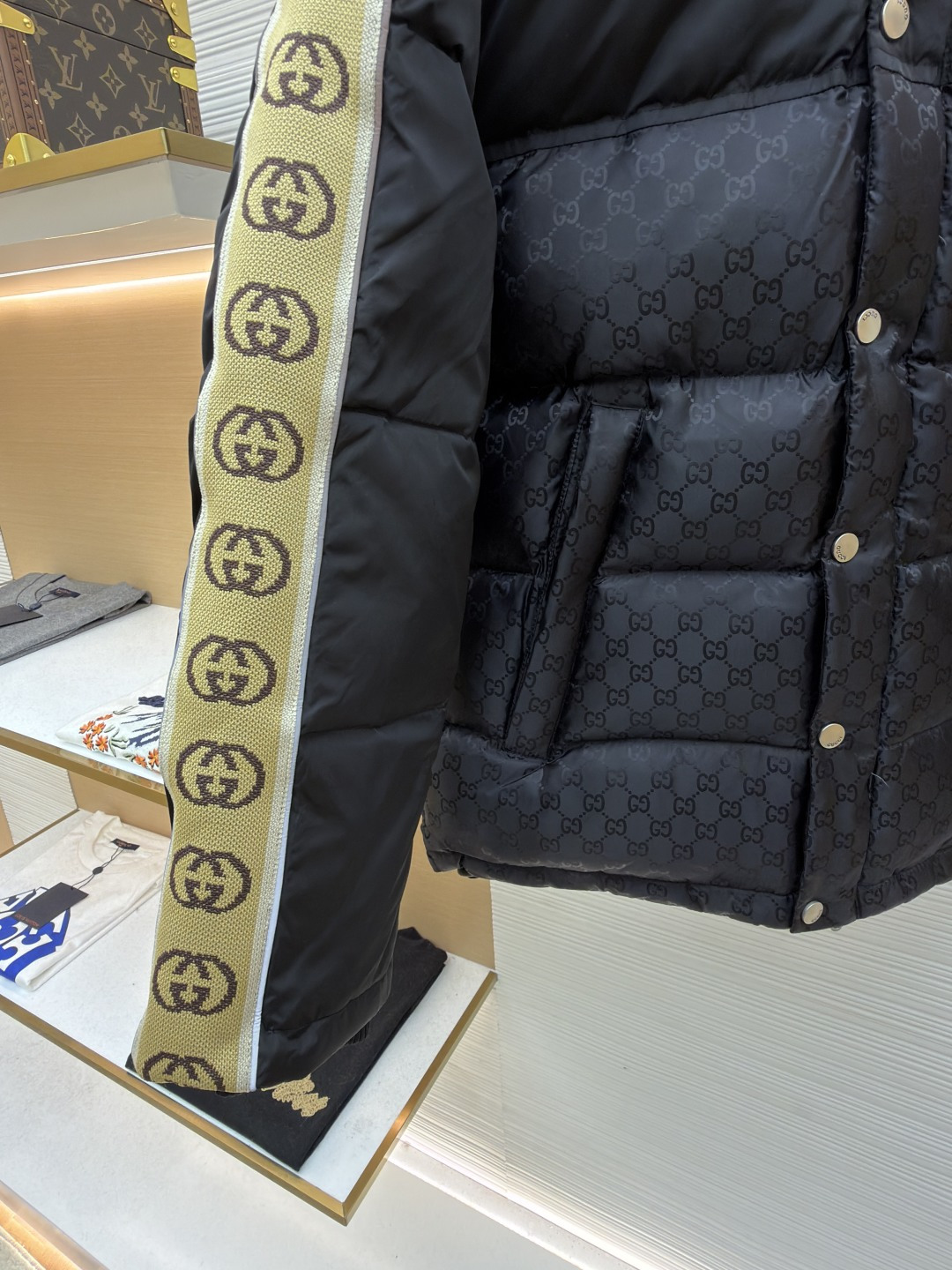 ★Gucci GGジャカード ナイロン ダウンコート★  ダウンジャケット