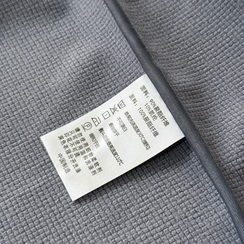 The North Face 秋の新しいスタイルのツートンカップルスタイルのアウトドアジャケットジャケット4色