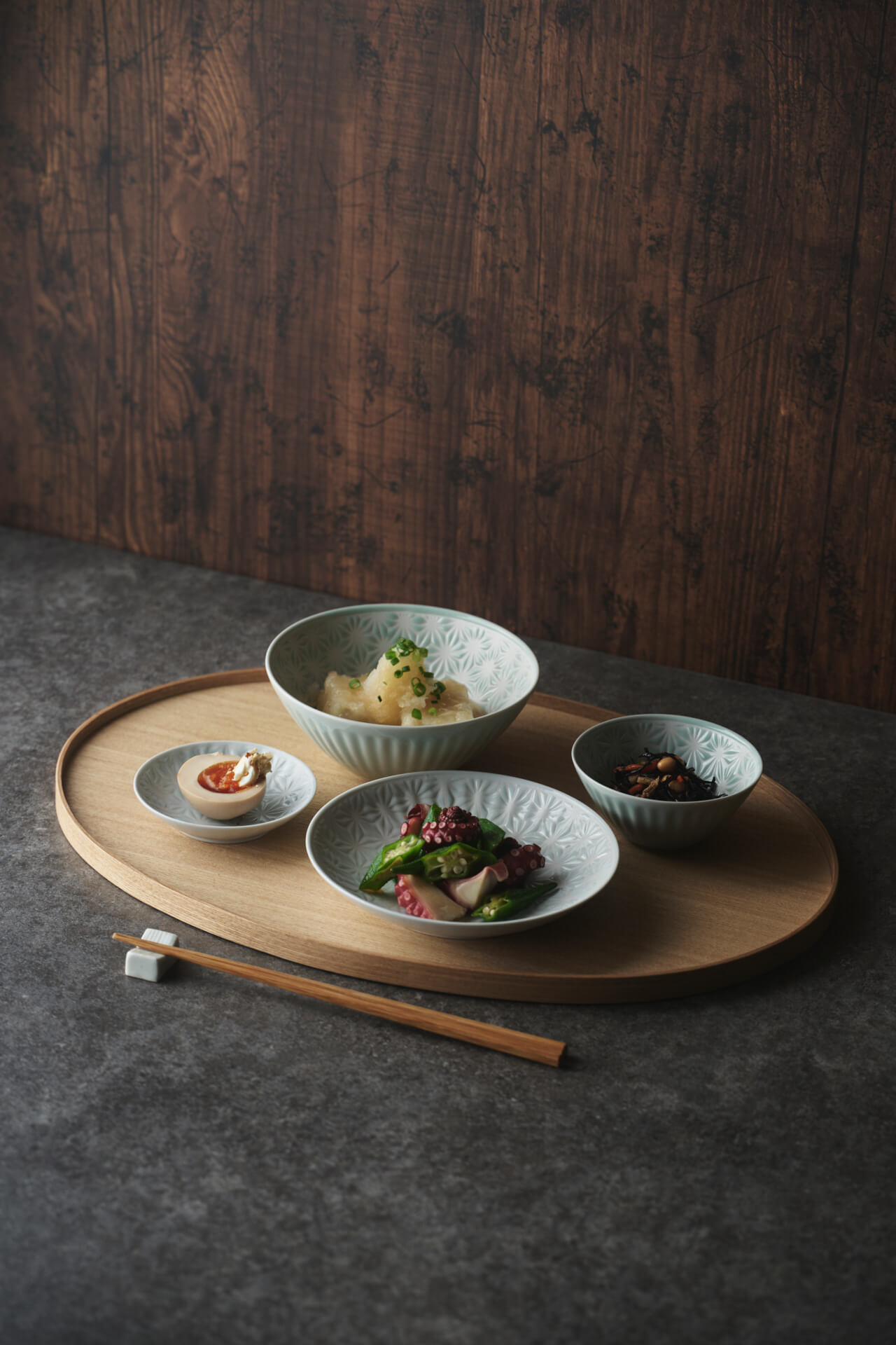 麻の葉　白磁/青白釉