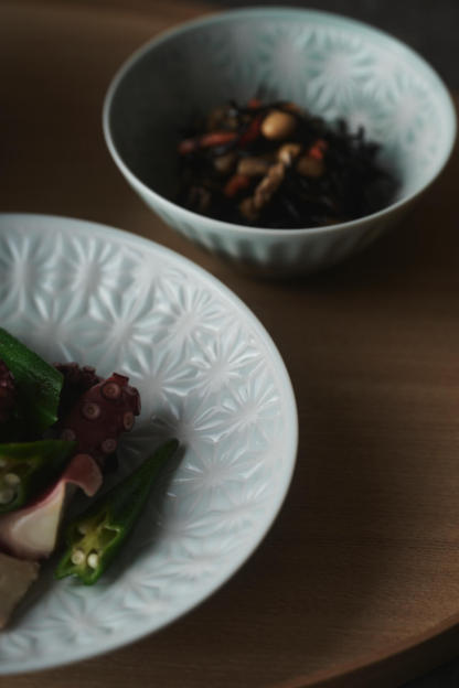 麻の葉　白磁/青白釉