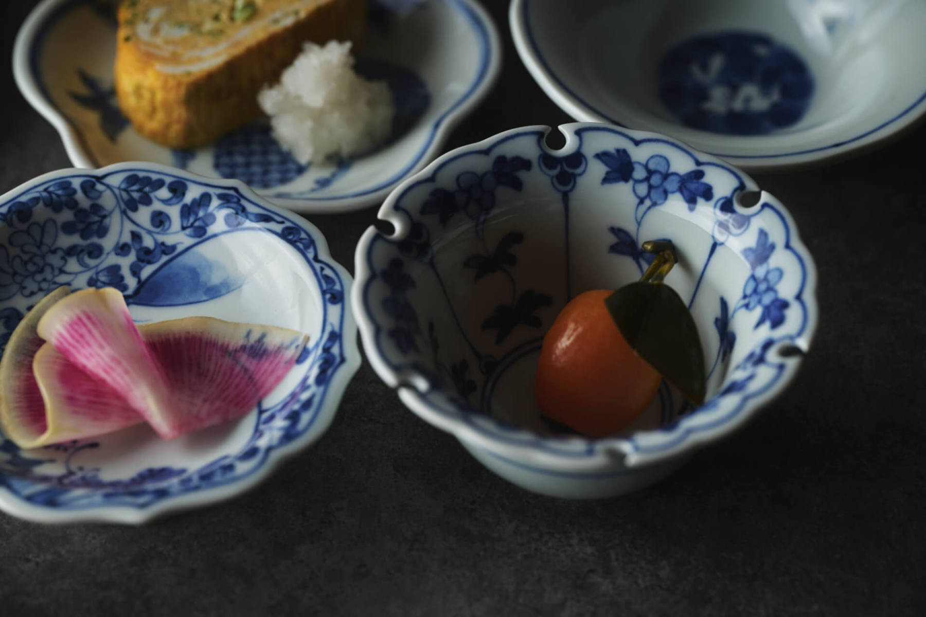 染付絵変わり小皿、小付