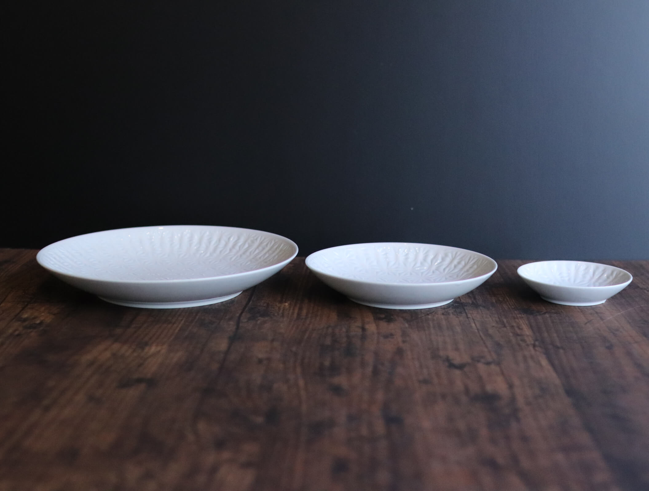 麻の葉　白磁/青白釉