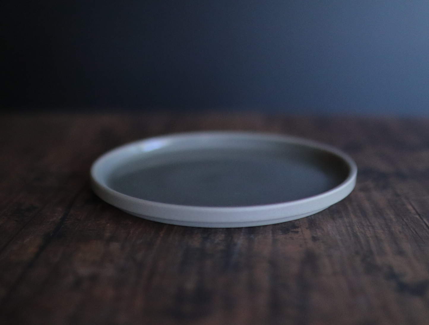 Hasami Porcelain Plate 145mm  gray/ash white