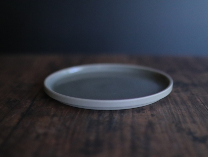 Hasami Porcelain Plate 145mm  gray/ash white