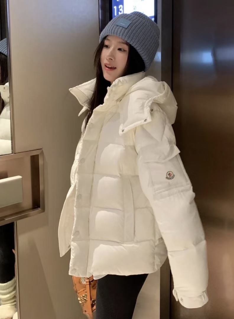 Moncler モンクレール シーズン別 ロングダウンコート