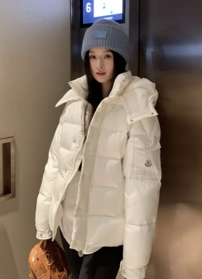 Moncler モンクレール シーズン別 ロングダウンコート