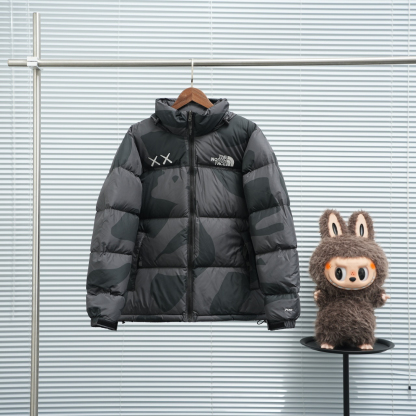 ザ・ノースフェイス 厳冬のしつらえにダウンジャケットシリーズ