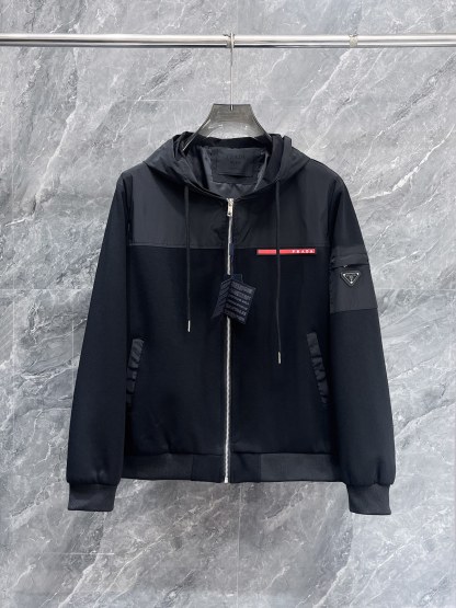 プラダ冬のおしゃれメンズジャケット