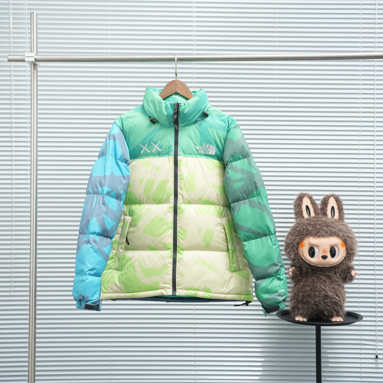 ザ・ノースフェイス 厳冬のしつらえにダウンジャケットシリーズ