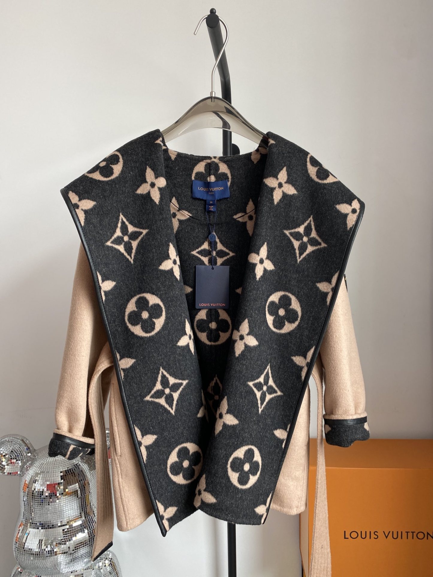 [ Louis Vuitton ] ルイ・ヴィトン  リバーシブルコートウールレディーストップス