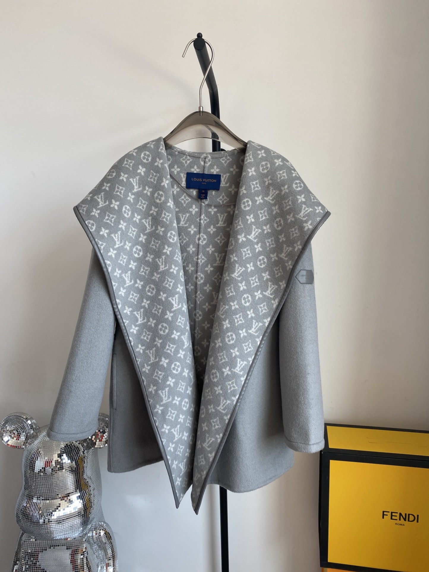 [ Louis Vuitton ] ルイ・ヴィトン  リバーシブルコートウールレディーストップス