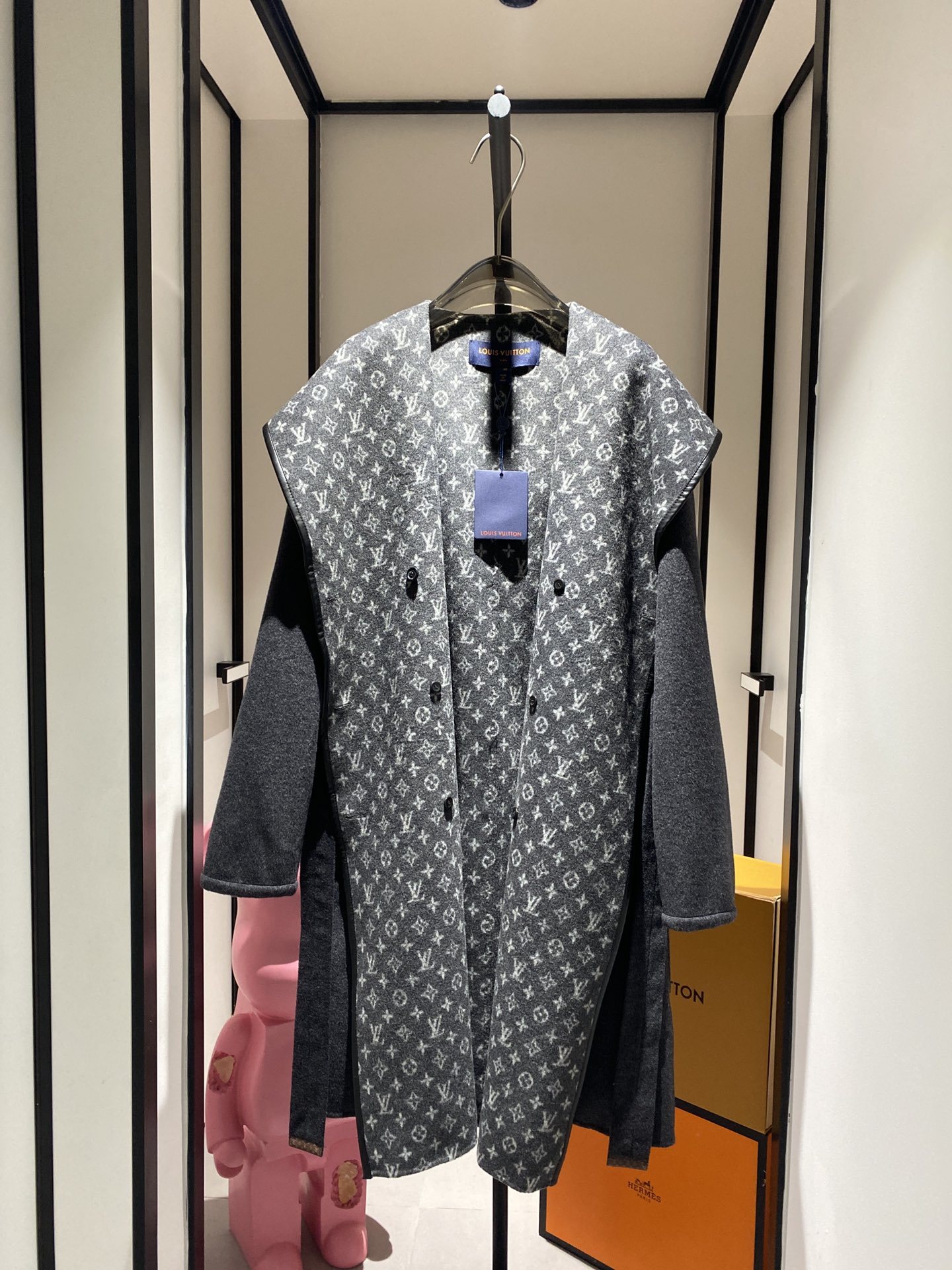 [ Louis Vuitton ] ルイ・ヴィトン  リバーシブルコートウールレディーストップス