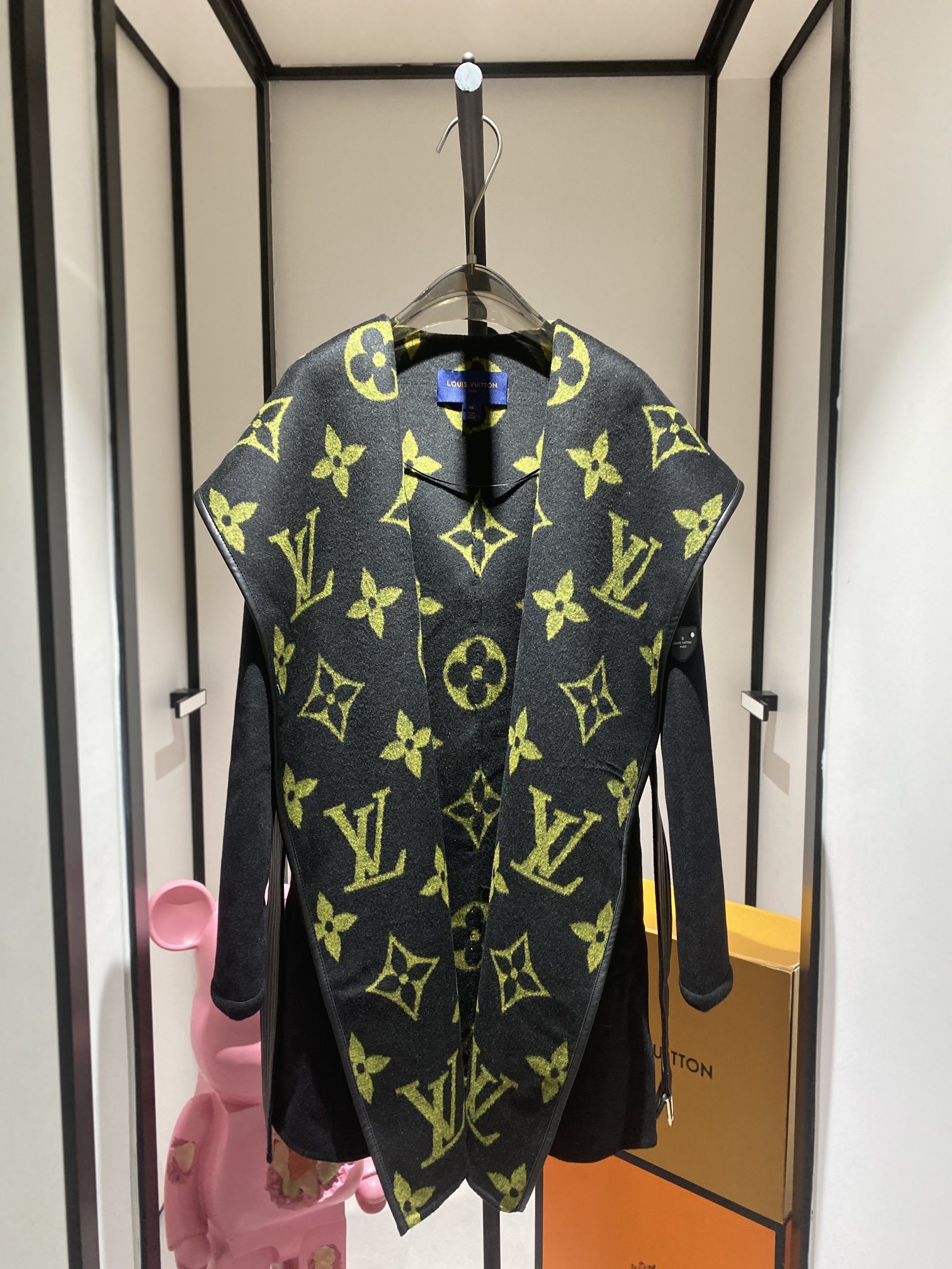 [ Louis Vuitton ] ルイ・ヴィトン  リバーシブルコートウールレディーストップス