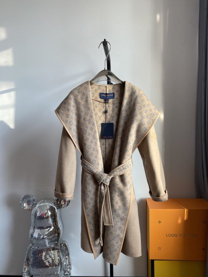 [ Louis Vuitton ] ルイ・ヴィトン  リバーシブルコートウールレディーストップス