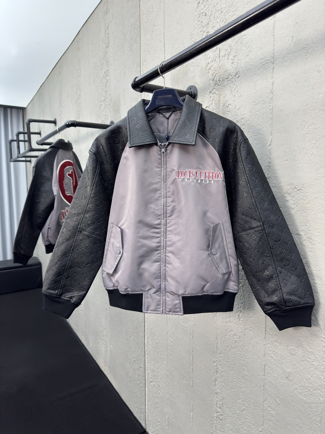 [ Louis Vuitton ] ルイ・ヴィトン  限定スプライス付き野球ウェア