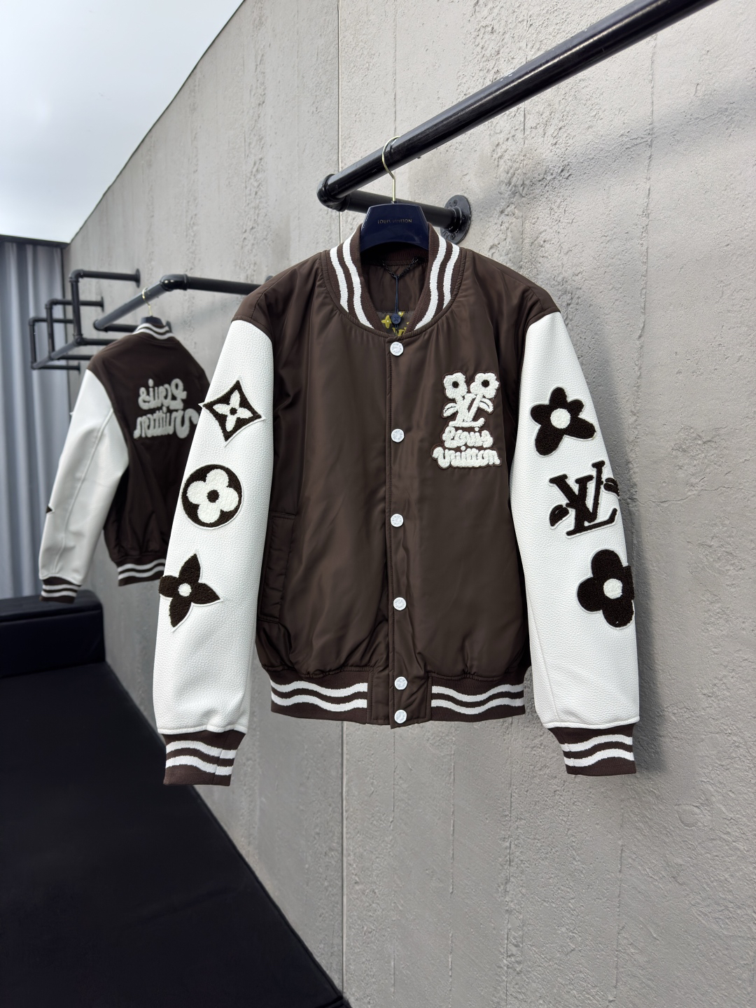 [ Louis Vuitton ] ルイ・ヴィトン  X Tyler連名フラワーベースボールウェア