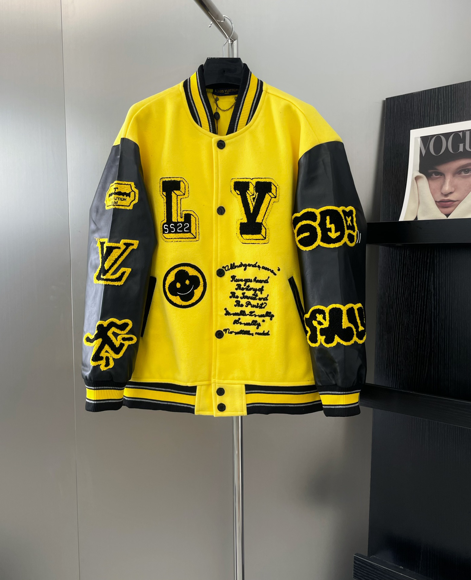 [ Louis Vuitton ] ルイ・ヴィトン  FW 22秋冬単品古花つづり革袖タオル刺繍野球服