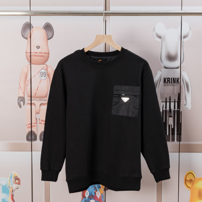 [ Prada ] プラダ  冬用パーカー