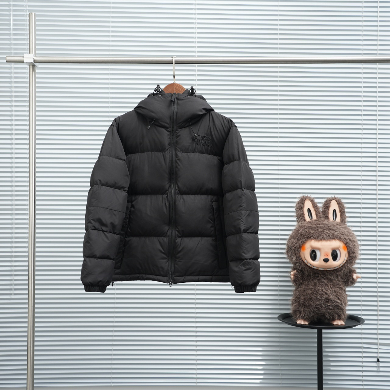 ザ・ノースフェイス 厳冬のしつらえにダウンジャケットシリーズ