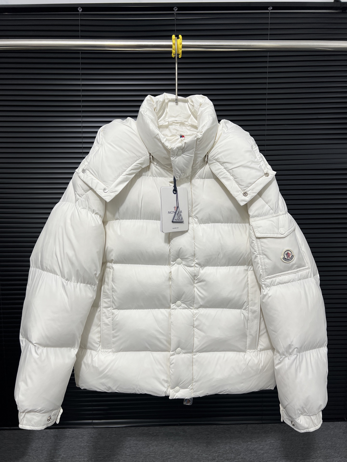 Moncler モンクレール シーズン別 ロングダウンコート