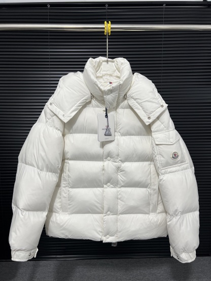 Moncler モンクレール シーズン別 ロングダウンコート