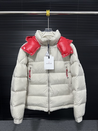 Moncler モンクレール シーズン別 ロングダウンコート