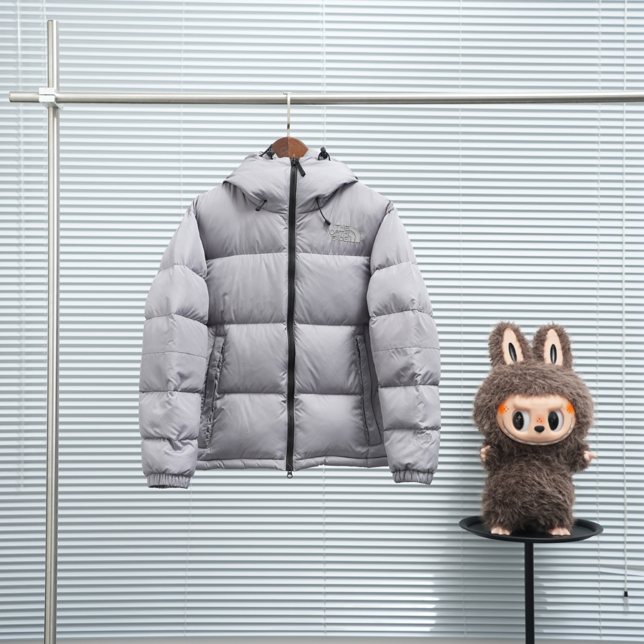 ザ・ノースフェイス 厳冬のしつらえにダウンジャケットシリーズ