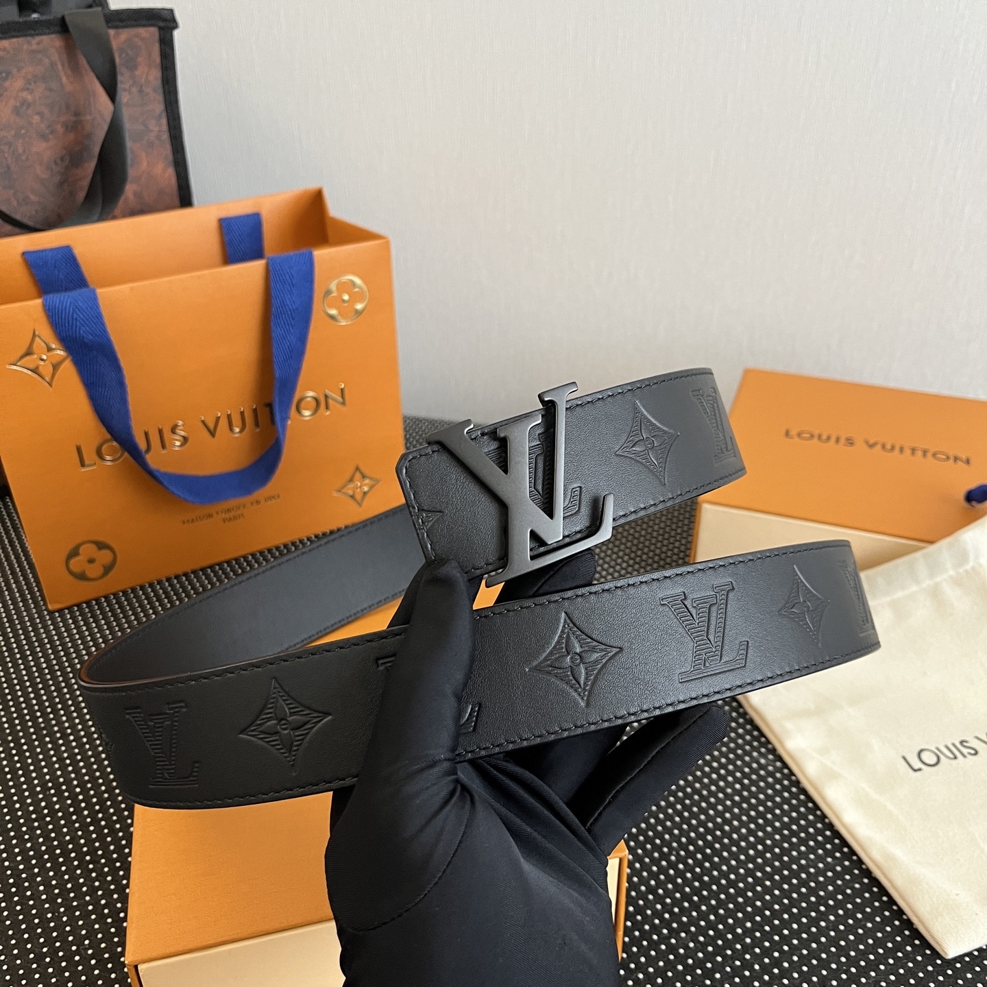 Louis Vuitton ルイヴィトンの新作ベルト