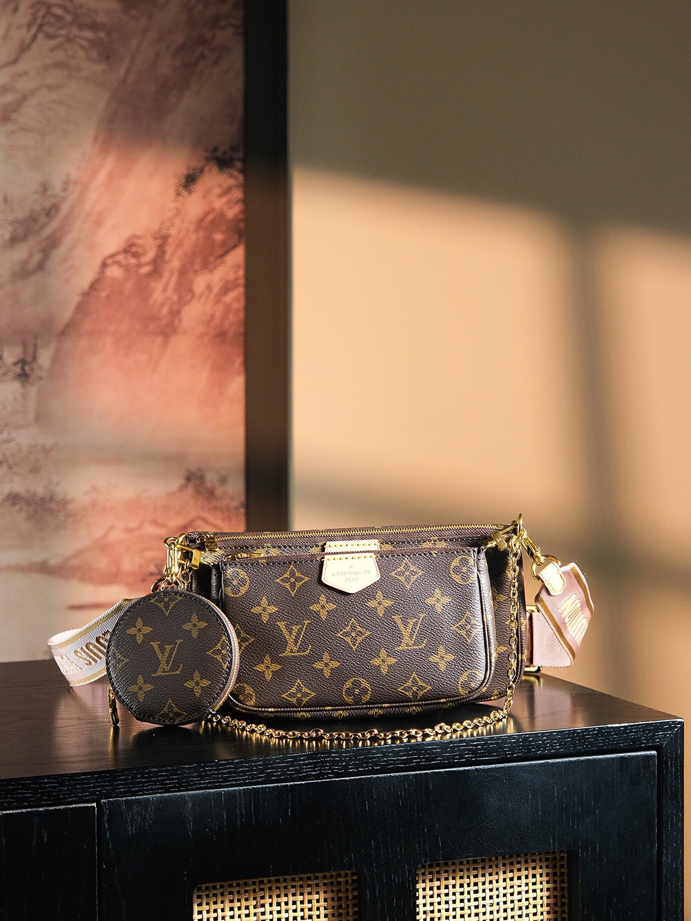 Louis Vuitton  ルイ・ヴィトン シーズナル ワンショルダーバッグ 