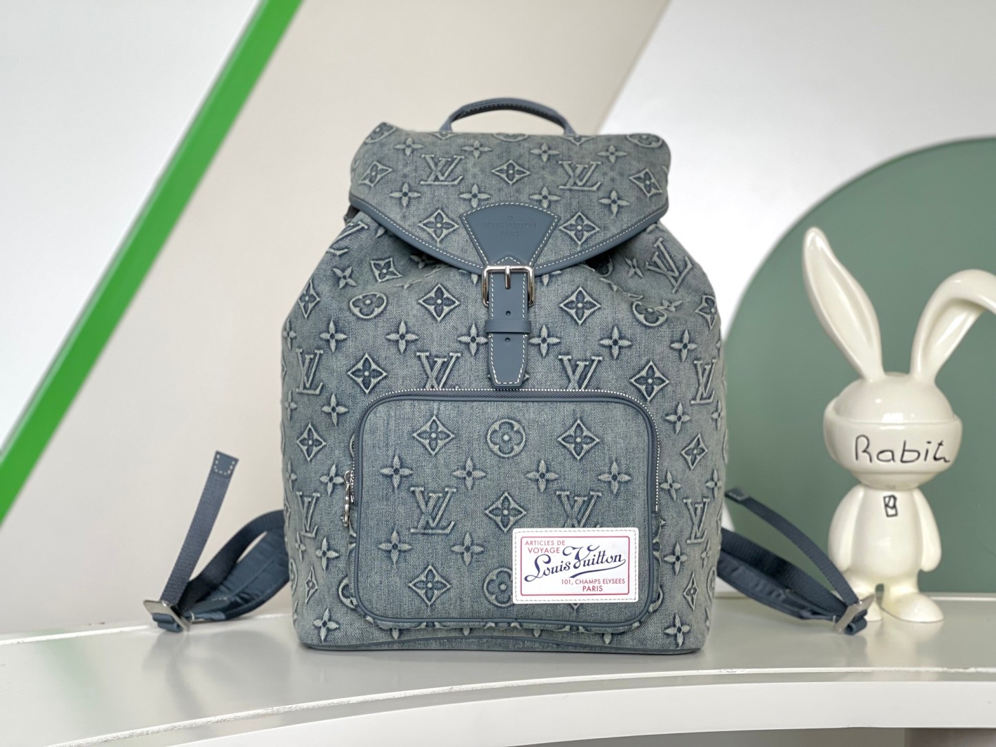 Louis Vuitton ルイ・ヴィトン おしゃれなメンズリュックサック