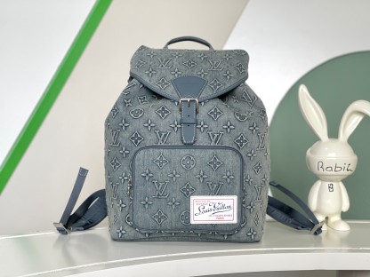 Louis Vuitton ルイ・ヴィトン おしゃれなメンズリュックサック