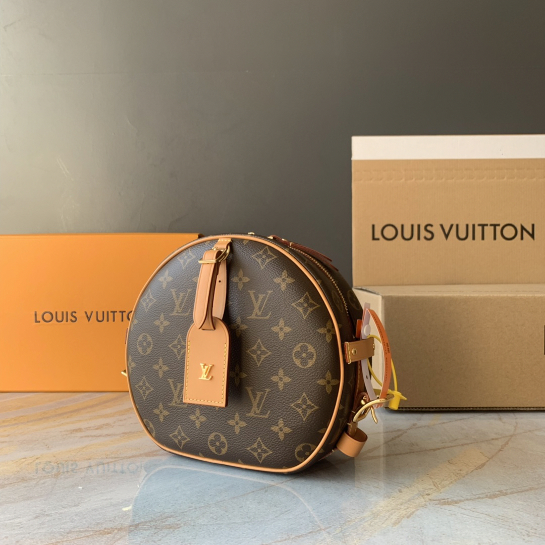 Louis Vuitton  ルイ・ヴィトン シーズナル ワンショルダーバッグ 