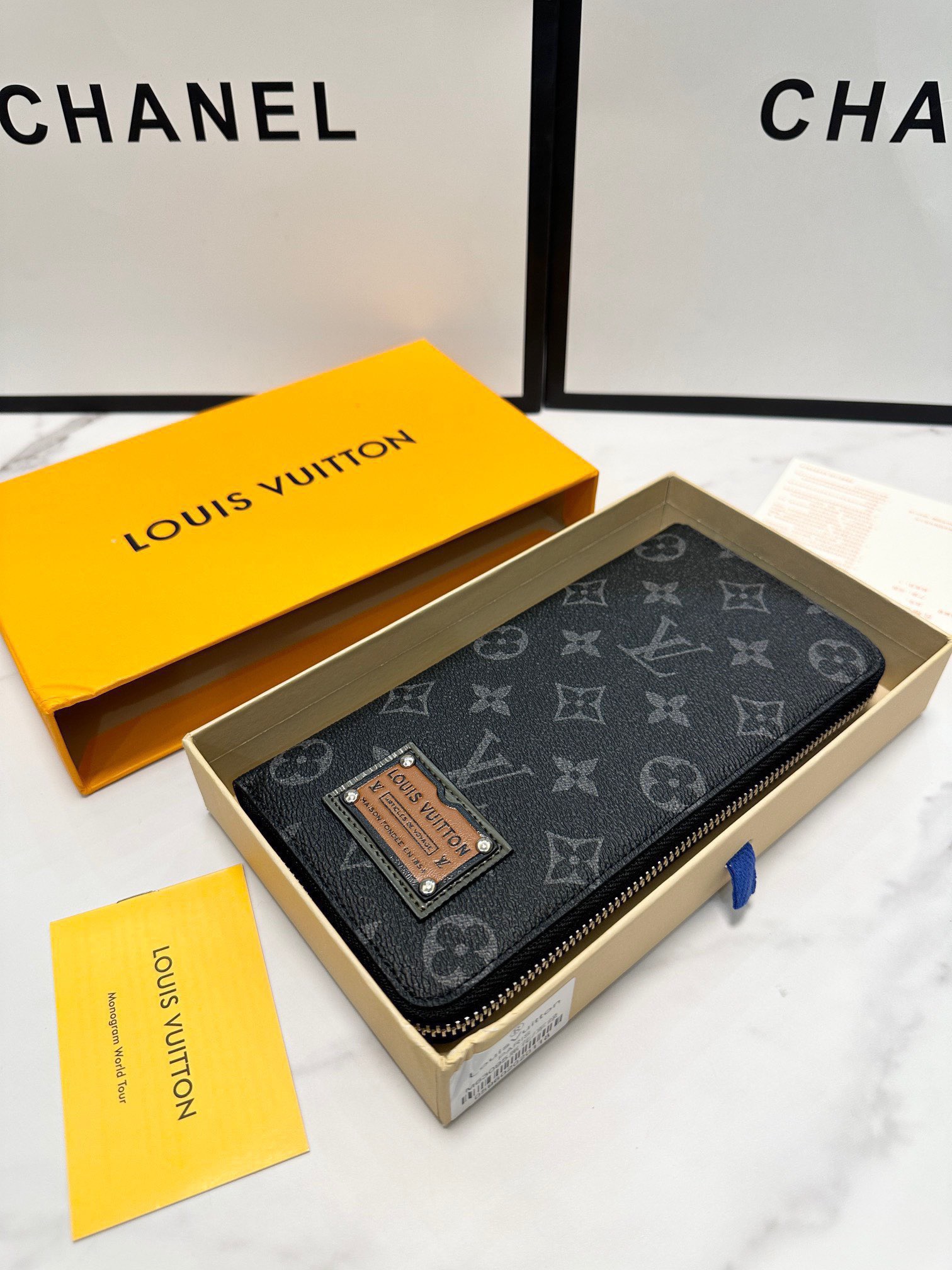 ルイ・ヴィトン「Louis Vuitton」レザーポケットウォレット