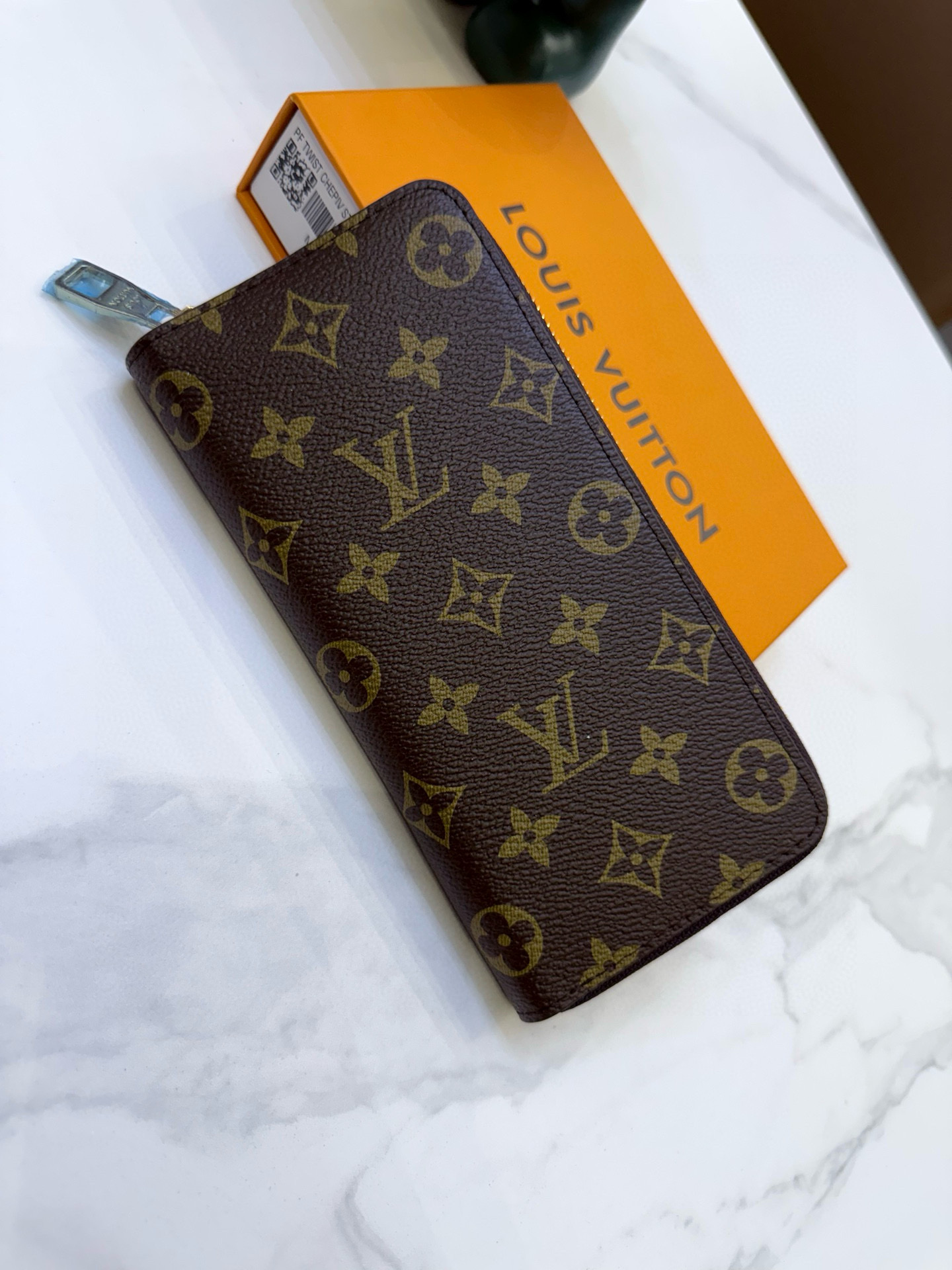 ルイ・ヴィトン「Louis Vuitton」レザーポケットウォレット