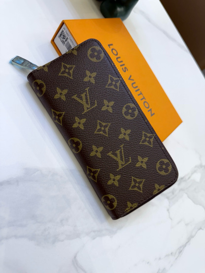 ルイ・ヴィトン「Louis Vuitton」レザーポケットウォレット