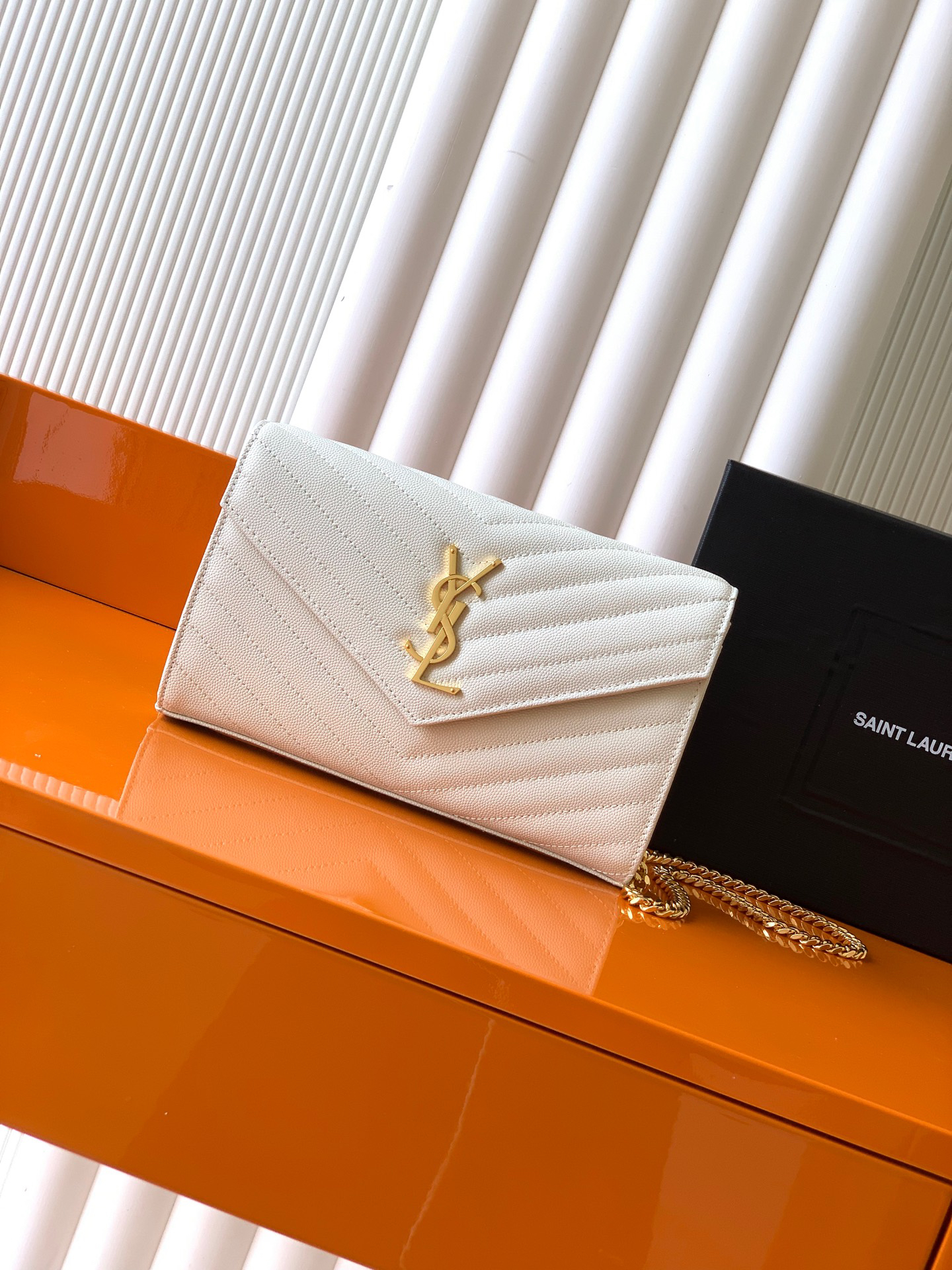 サンローラン「Saint Laurent」 レディース おしゃれ ショルダーバッグ