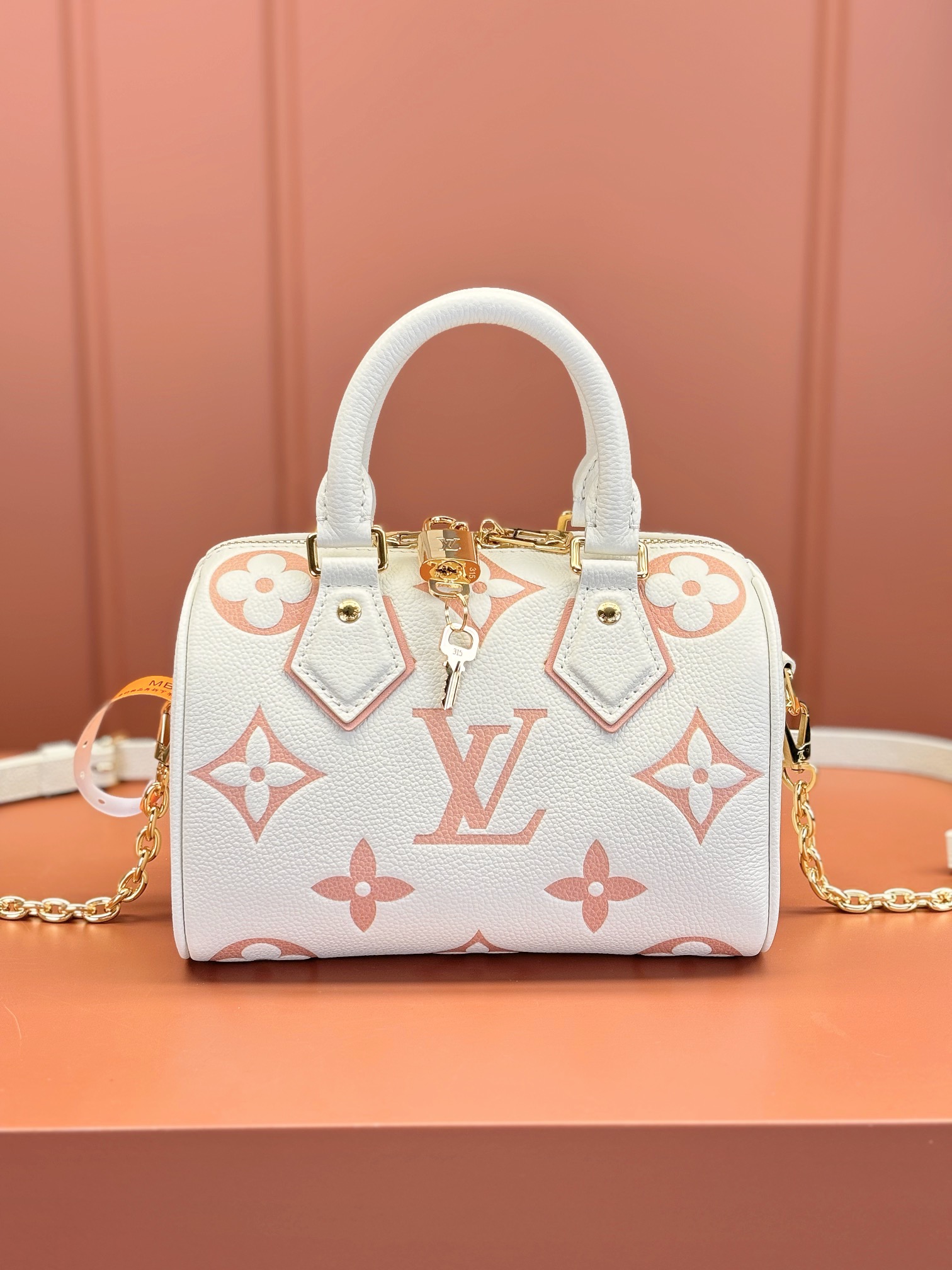 Louis Vuitton  ルイ・ヴィトン シーズナル ワンショルダーバッグ 