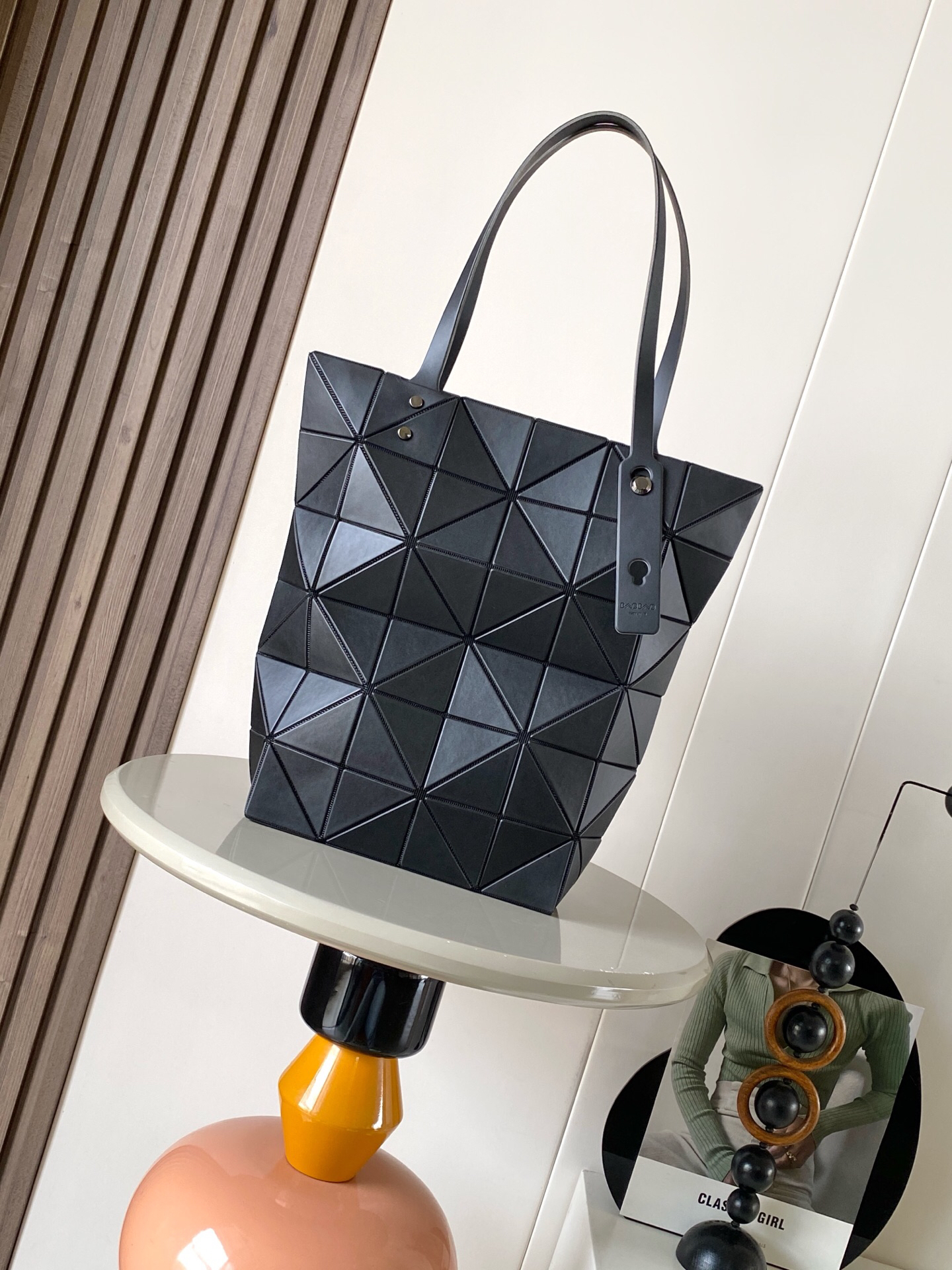 イッセイミヤケ「Issey Miyake」LUCENTシリーズ トートバッグ