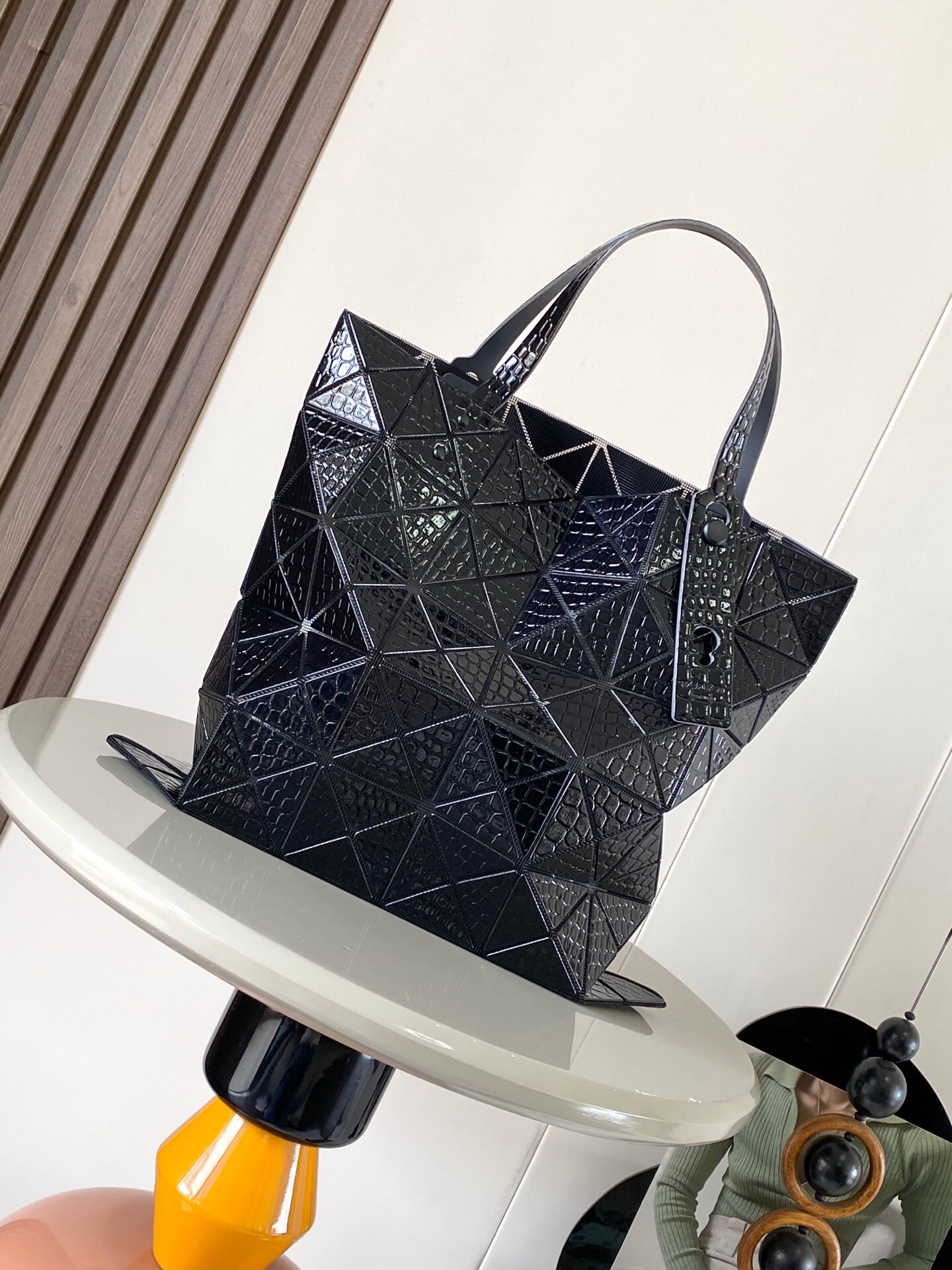 イッセイミヤケ「Issey Miyake」LUCENTシリーズ トートバッグ