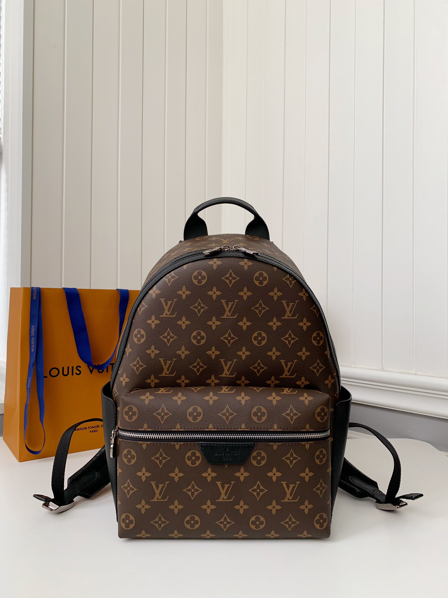 Louis Vuitton  ルイ・ヴィトン シーズナル ワンショルダーバッグ