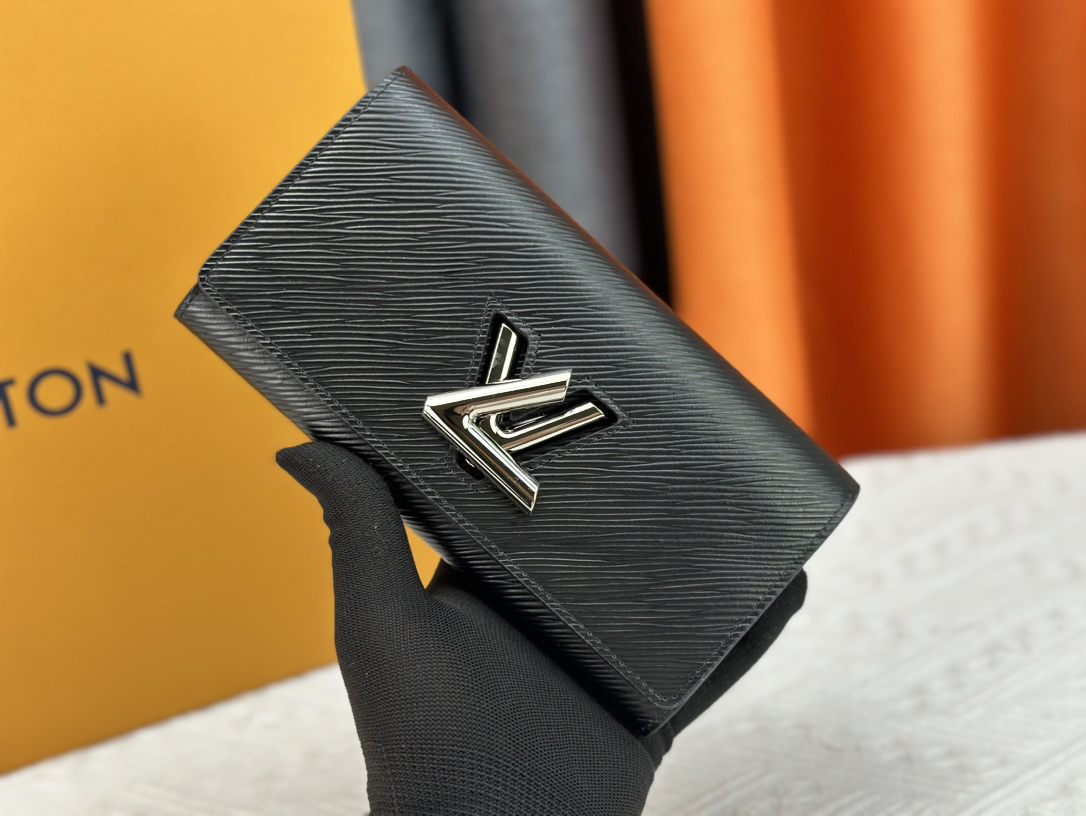 ルイ・ヴィトン「Louis Vuitton」レザーポケットウォレット