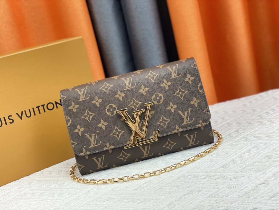 ルイ・ヴィトン「Louis Vuitton」レザーポケットウォレット レディース おしゃれ ショルダーバッグ