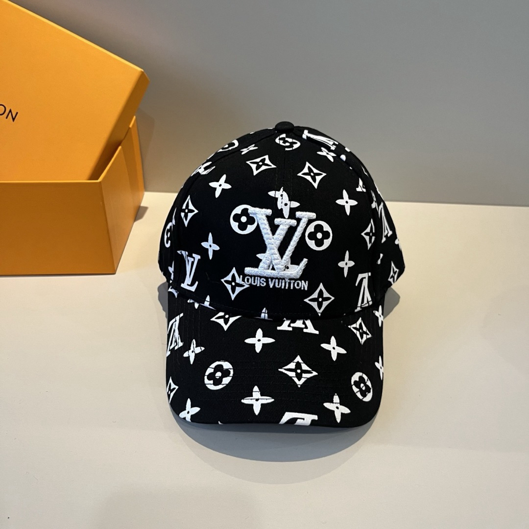 ルイ・ヴィトン「Louis Vuitton」 の新作野球帽