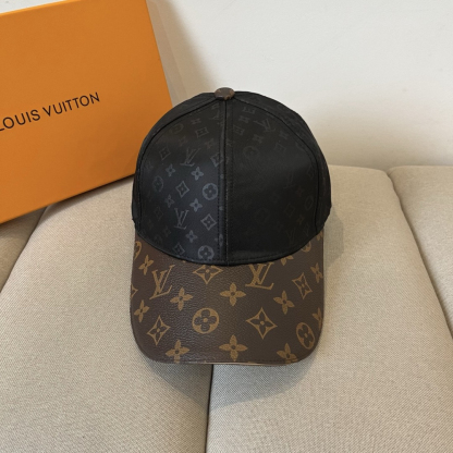 ルイ・ヴィトン「Louis Vuitton」 の新作野球帽