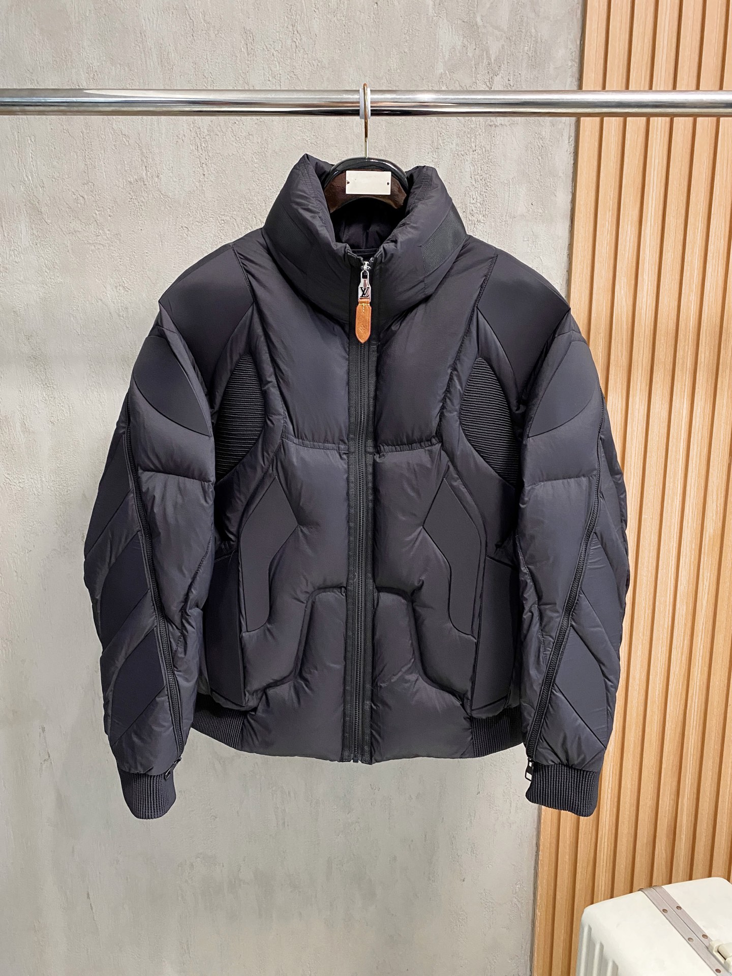 ルイ・ヴィトン冬のおしゃれカジュアルダウンジャケットメンズジャケット